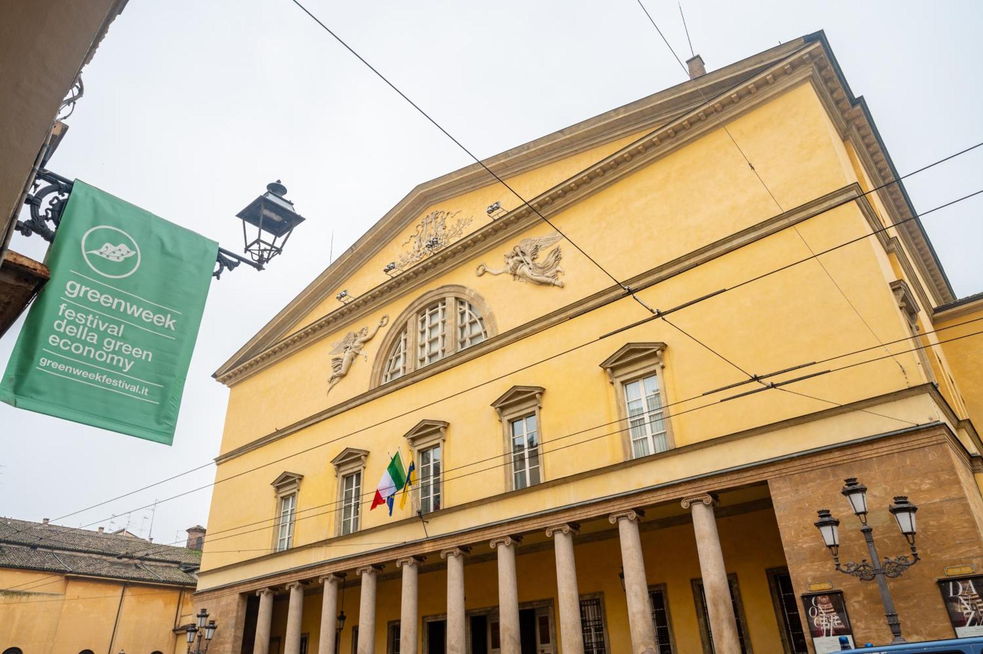 Teatro Regio Exclusive Apartment Parma Exteriör bild
